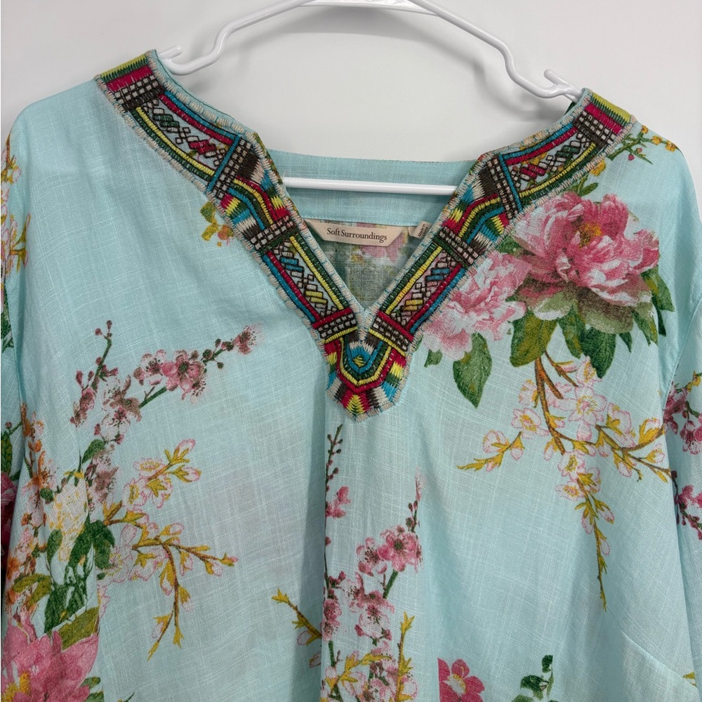 Soft Surroundings Merielle Floral Embroidered Tunic - Picture 3 of 8